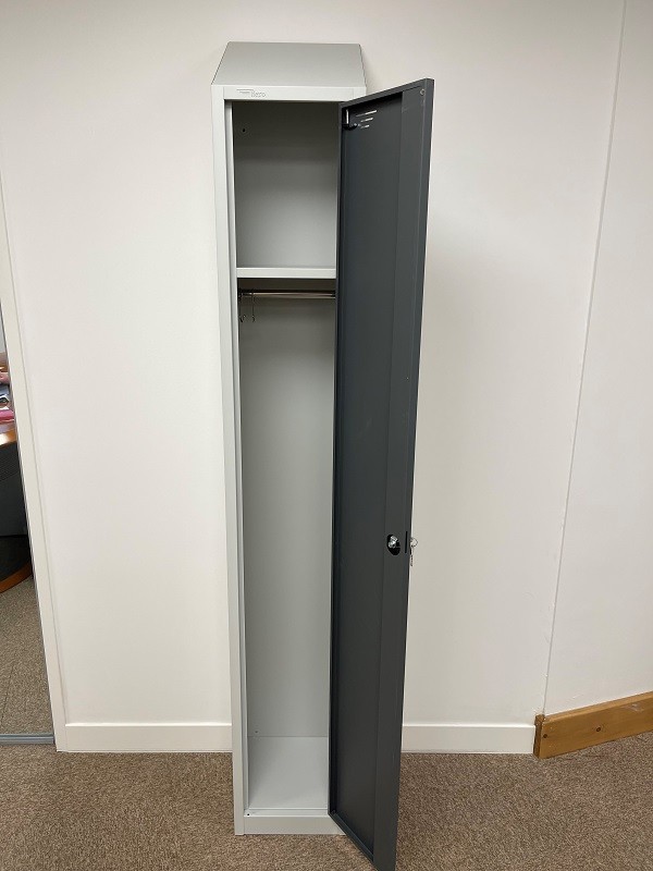 HERO Single Door Locker Sloping Top