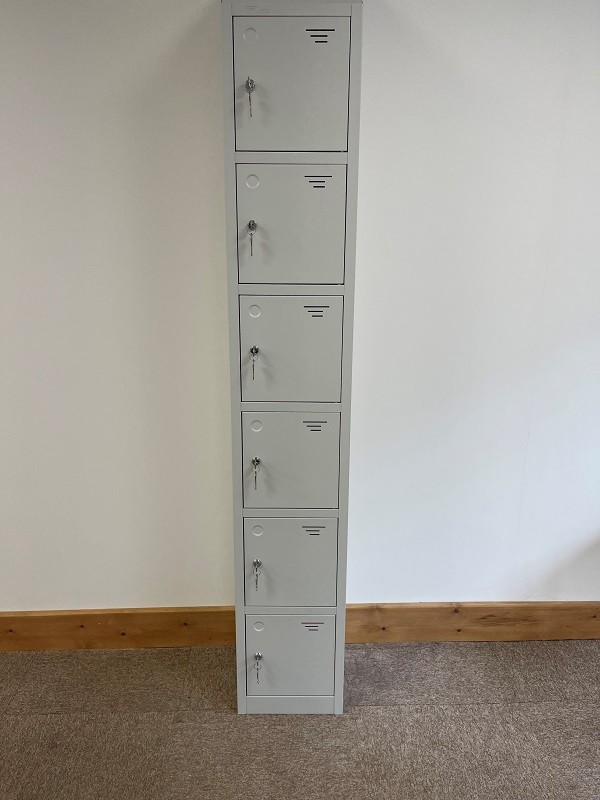 HERO Six Door Locker Sloping Top